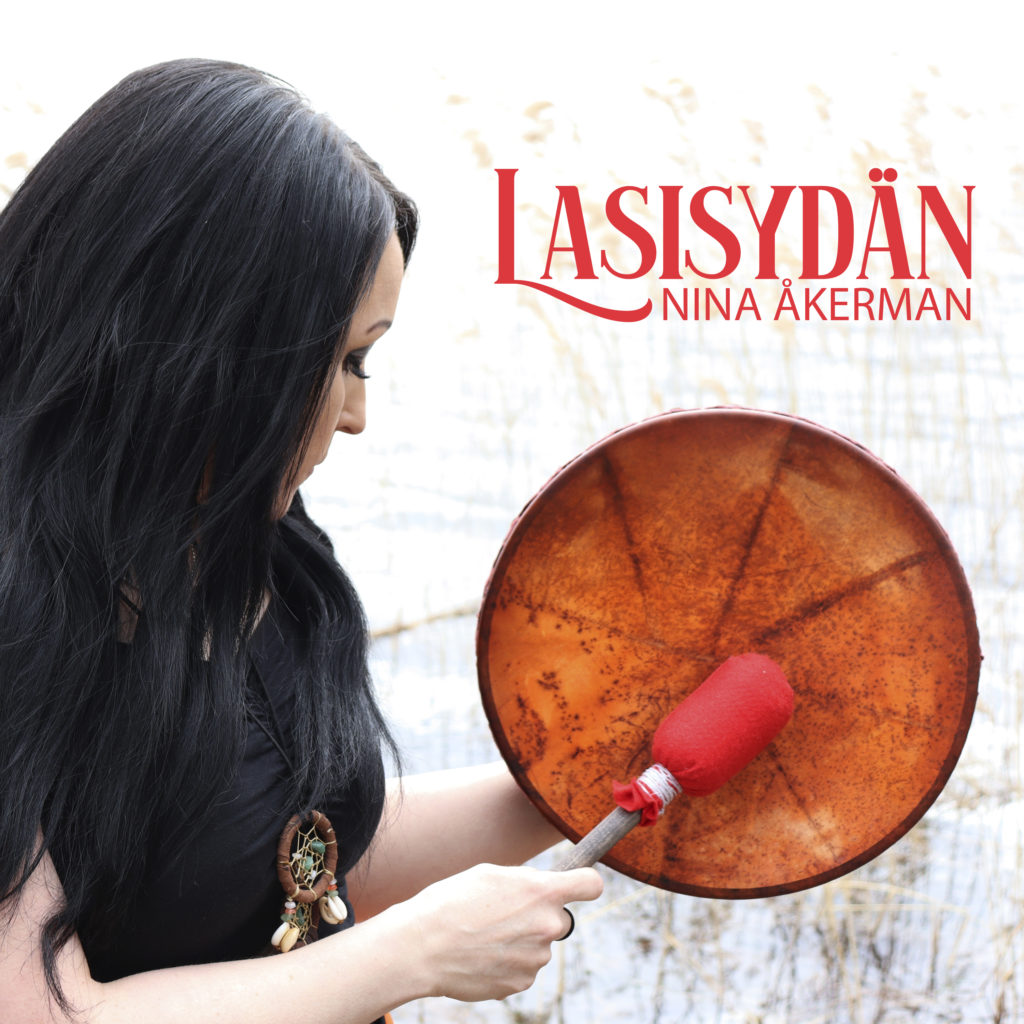 Lasisydän - Nina Åkerman